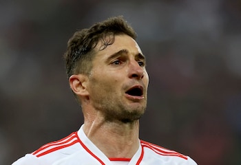 Lucas Alario es un delantero