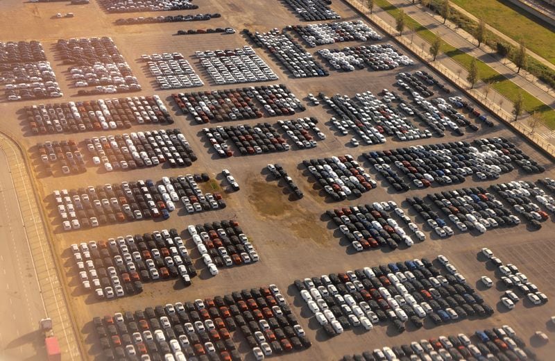 Más autos importados genera más ofertas de modelos. El desafío para las marcas tradicionales es mantener un equilibrio entre modelos locales e importados, pero el peso de los impuestos es significativo para ambos casos. REUTERS/Jon Nazca