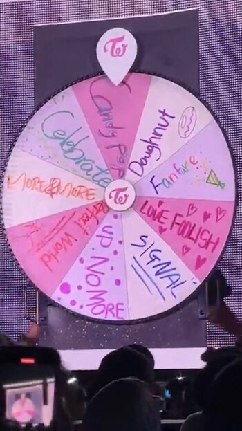 Para el encore Nayeon girará