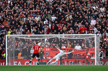 Rasmus Hojlund convirtió el penal