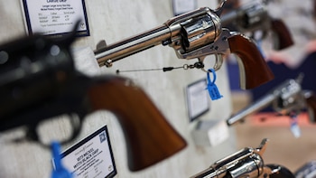 Florida busca que la compra de armas sea inmediata: quiere eliminar la espera de tres días aprobada en 1990