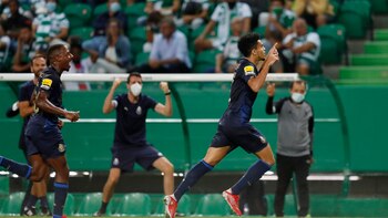 Dos goles de Luis Díaz