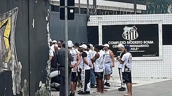 Los miembros de la torcida,