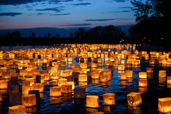 water lantern festival -México- 2 octubre