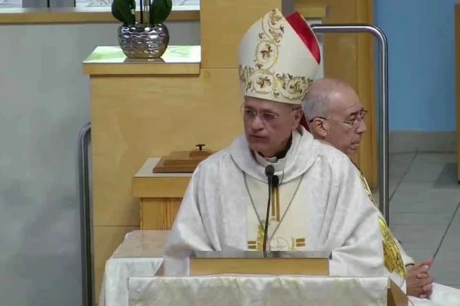 La homilía de Silvio Báez en Miami resalta el valor de la esperanza cristiana en medio de la represión política en Nicaragua./( St Agatha Catholic Parish)