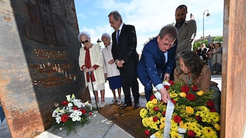 Gernika recuerda 89 años después el bombardeo con un homenaje institucional que ha puesto el acento en la memoria, la emoción y una llamada unánime a la paz