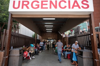 La recuperación facial de una joven motociclista se concretó gracias al trabajo coordinado de especialistas del Instituto Mexicano del Seguro Social (IMSS) en Veracruz. (IMSS). EFE/Miguel Sierra