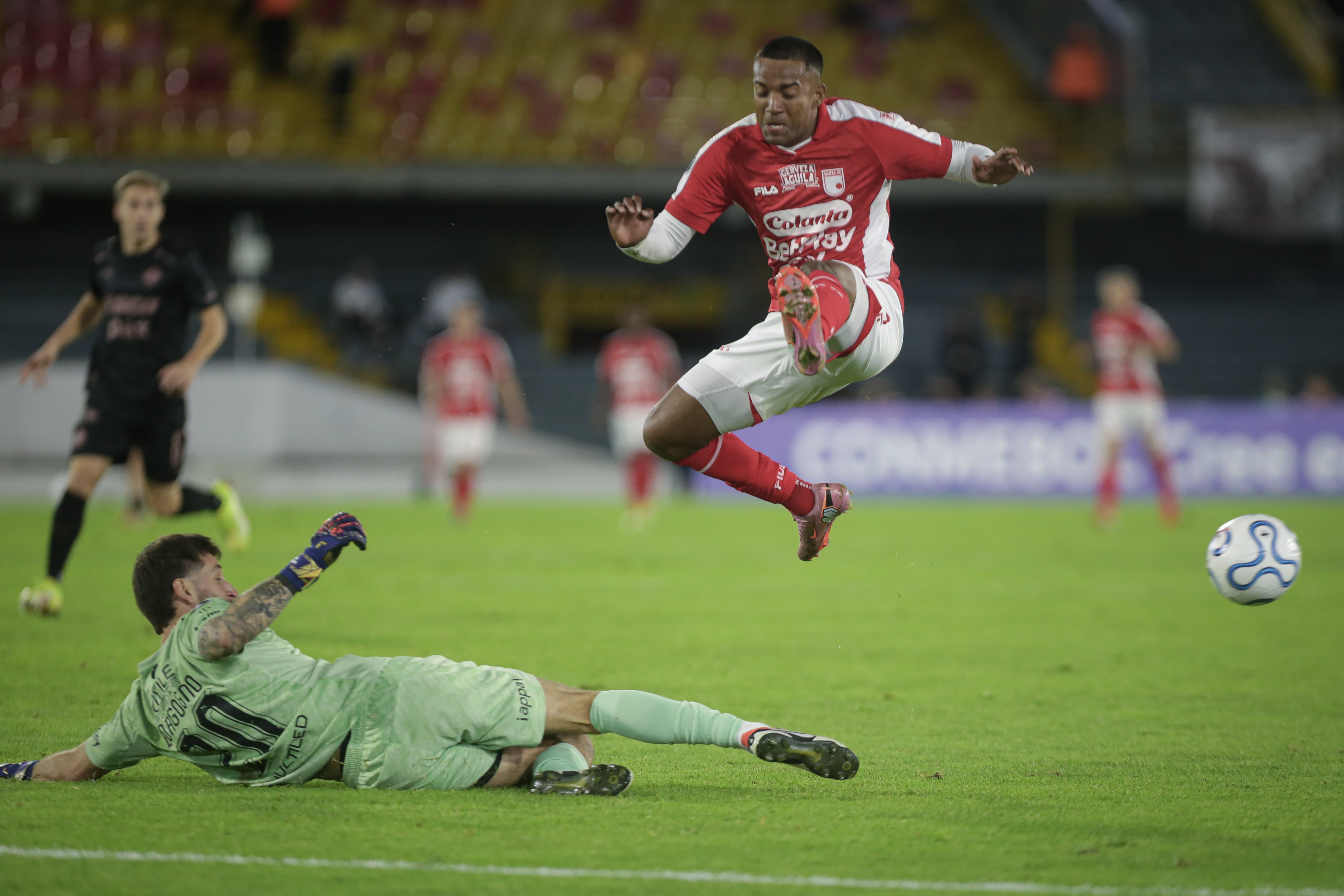 El triunfo sobre Platense fue clave para que Santa Fe quedara a dos puntos de los octavos de final en Libertadores - crédito Colprensa