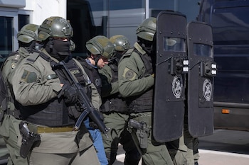 Uno de los extraditados