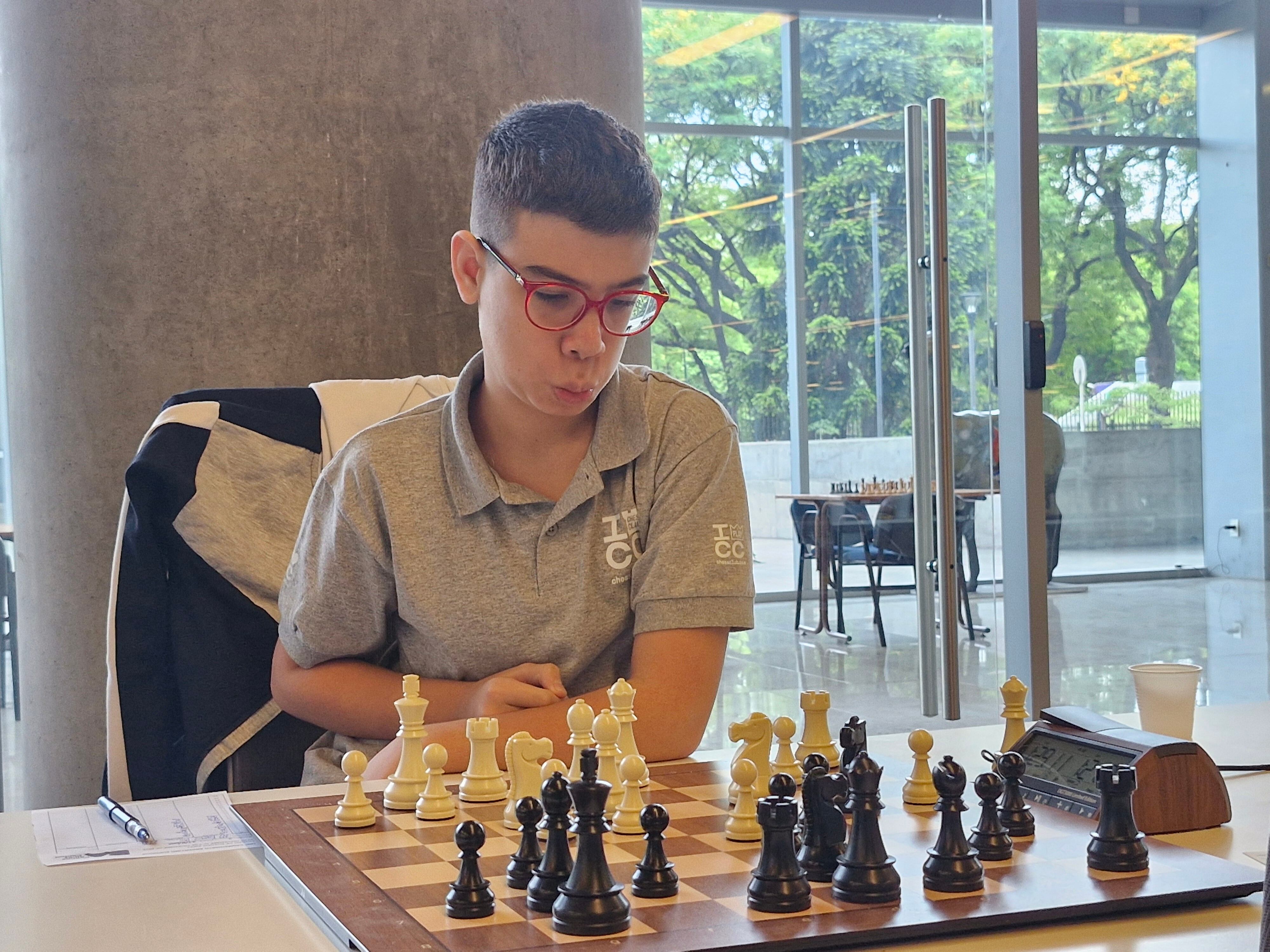 Faustino Oro sufrió su primera derrota en la 5ª rueda