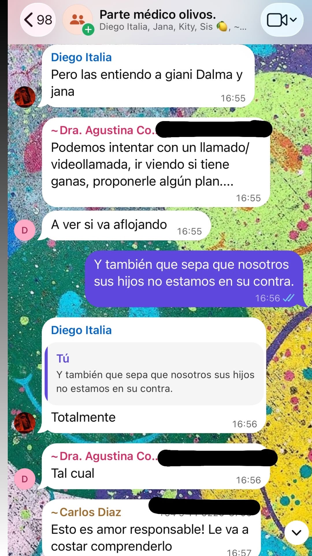 El último de los chats que publicó Gianinna Maradona, donde aparecen, además de ella y Carlos Díaz, Diego Jr. como