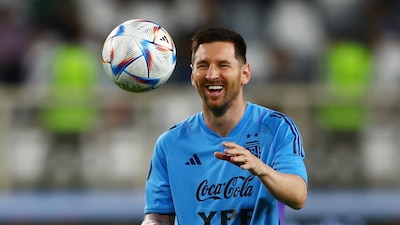 El pedido especial de Scaloni, la broma entre Messi y De Paul y una sorpresiva llegada: las perlitas del entrenamiento de la Selección
