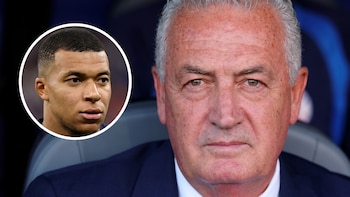 Las críticas de Gustavo Alfaro a Kylian Mbappé y Francia después de la eliminación de Paraguay en el Mundial