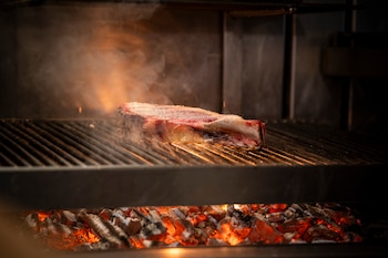 Carne a la parrilla en Asador Abadesa (Cedida)