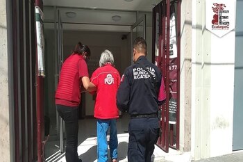 La mujer de 80 años