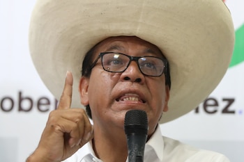 Roberto Sánchez, candidato presidencial de Juntos por el Perú, rechazó la posibilidad de convocar a elecciones complementarias