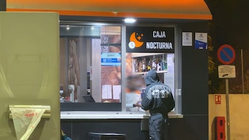 El dependiente de la gasolinera llevaba ocho años sin ver a su madre. YoSoyPlex