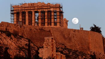 El primer ministro griego pide