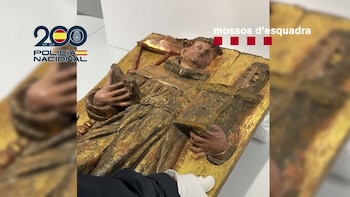 El relieve del siglo XVI robado en 2010 por fin vuelve a casa: un largo periplo desde el Rastro de Madrid hasta Navarra pasando por casas de subastas
