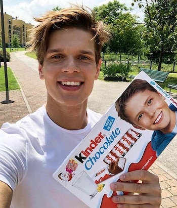 Alessandro Egger, el chico Kinder