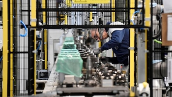 Europa bate récords de empleo, pero los salarios no avanzan al mismo ritmo que la inflación