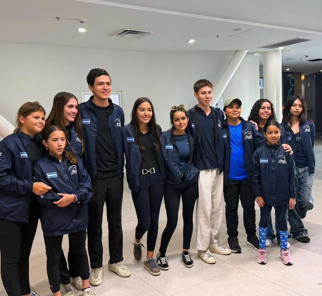 Jinetes salvadoreños alcanzaron podios en la mayoría de las categorías, reflejando el avance técnico y competitivo del país. (Cortesía: Federación Salvadoreña de Ecuestres)