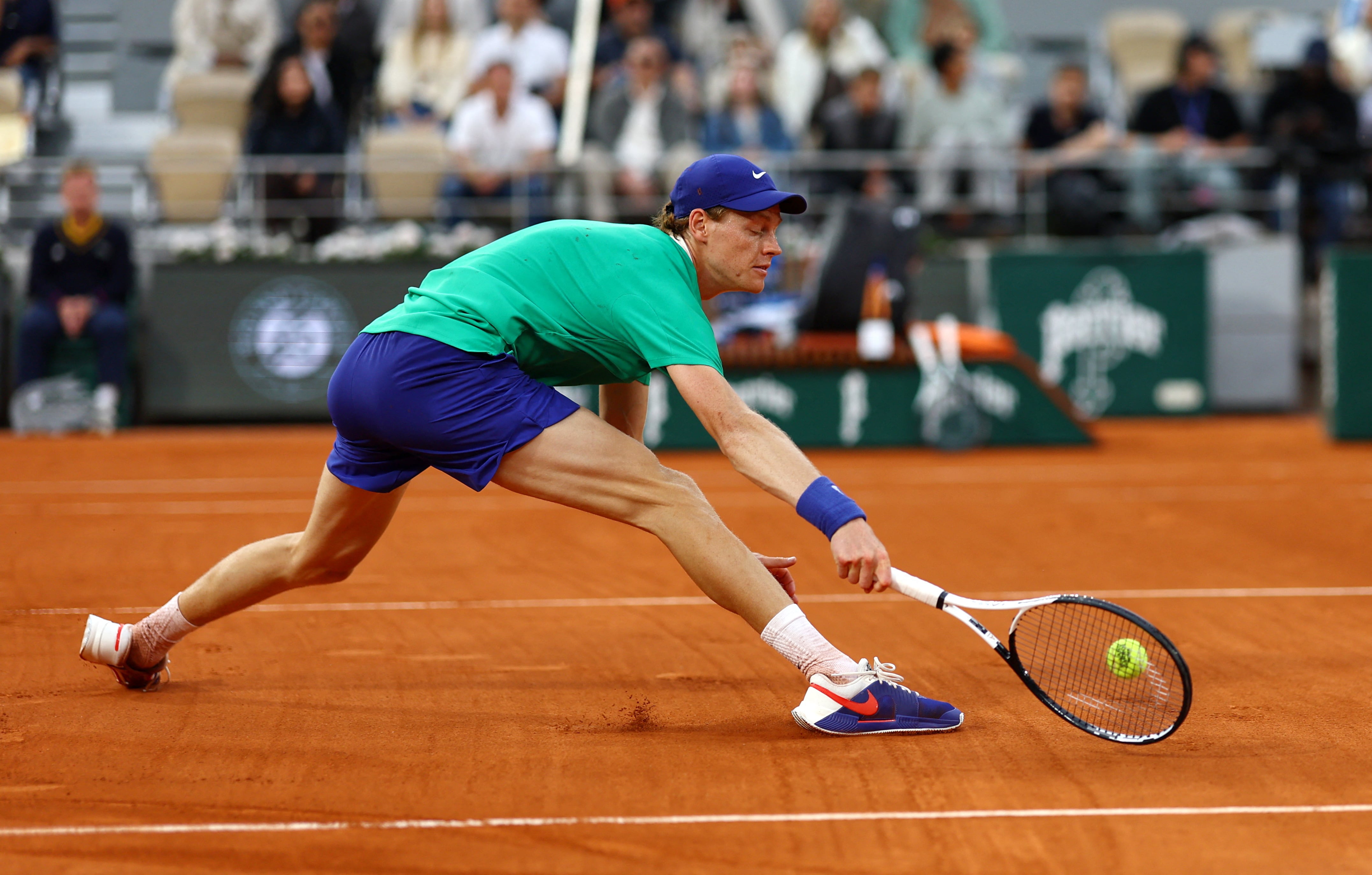 Jannik Sinner enfrentará a Novak Djokovic por un lugar en la final de Roland Garros (Foto: REUTERS/Lisi Niesner)