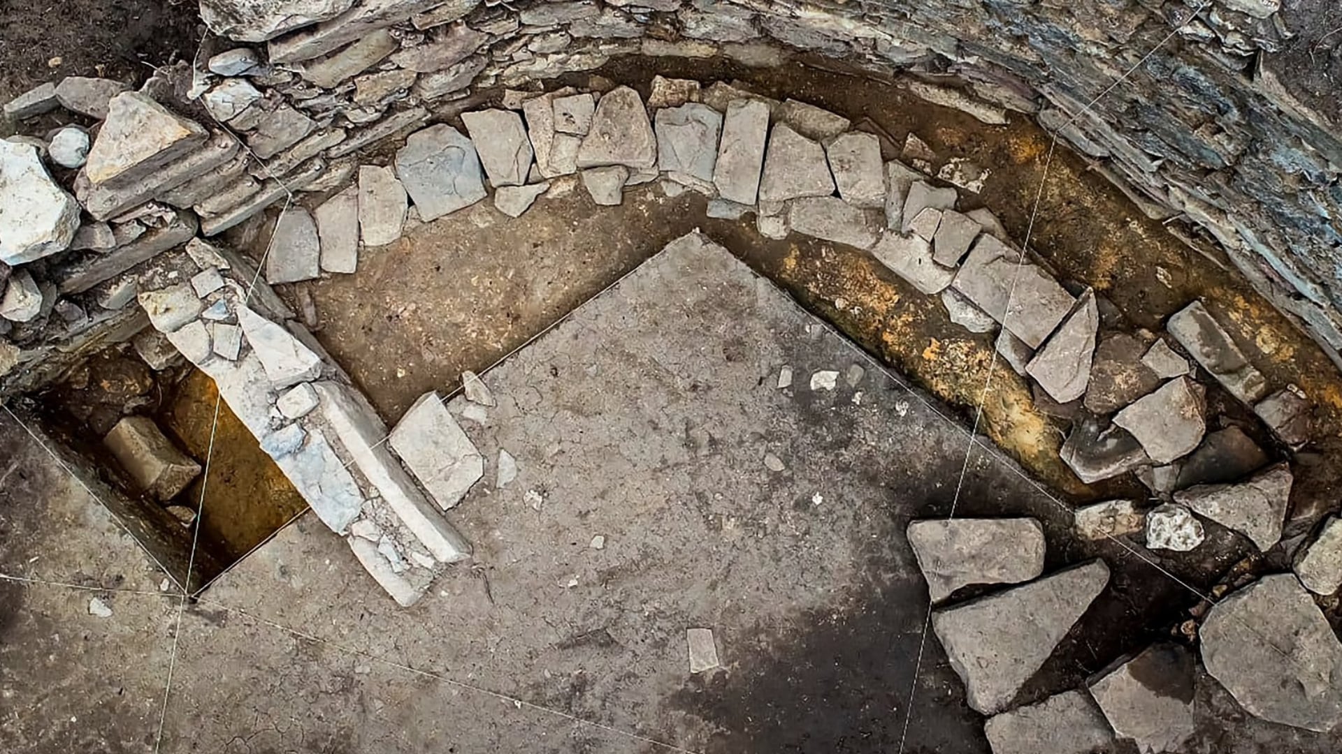 En Ollape (La Jalca Grande, Amazonas) se descubrieron ductos subterráneos de piedra y mortero construidos por los Chachapoya. (Difusión)