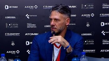 Demichelis en conferencia de prensa.