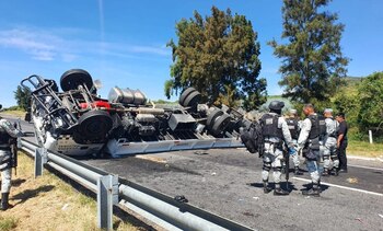 El vehículo quedó volcado (Especial)