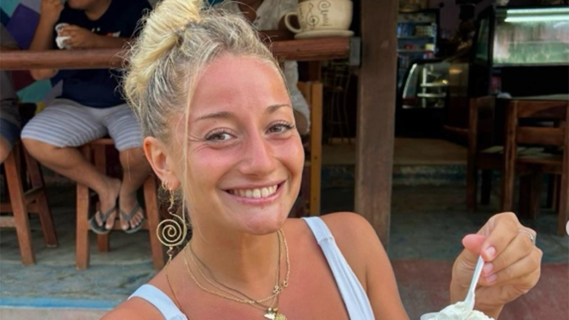 Serena Andreatta, la joven argentina que falleció en Australia, sonríe en una imagen reciente antes de su trágico deceso. (@sereandreatta)