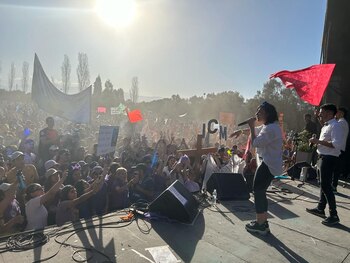 Durante su presentación en Mendoza