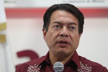 Mario Delgado , el presidente