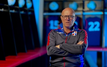 Marcelo Neveleff é atualmente o técnico da seleção da República Dominicana.