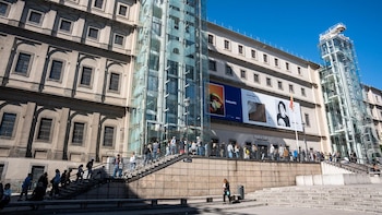 La huelga en el Reina Sofía reduce en cerca de 1.000 los visitantes diarios, según el comité de huelga