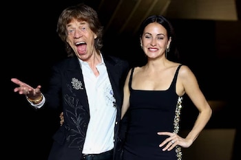 Mick Jagger combina su vida familiar con la creatividad musical en su estudio privado del castillo