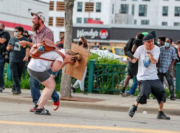 Un hombre y una mujer