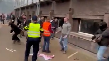 La policía intervino para retirar