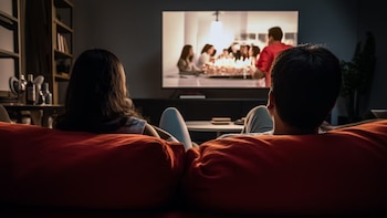 El truco para compartir audio en Apple TV y ver series en pareja sin hacer ruido