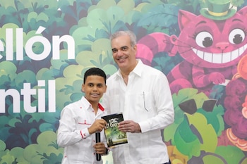 El presidente de República Dominicana participó en la inauguración de la feria.