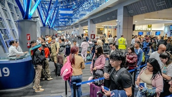 Aeropuerto de El Salvador superó los 4 millones de pasajeros atendidos en 2026