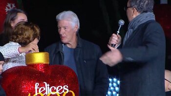 Richard Gere enciende el árbol