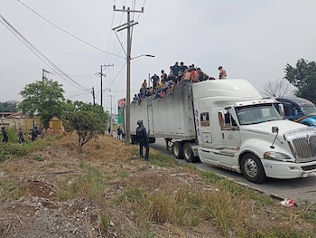 En el trailer viajaban 195