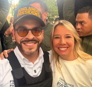 Abelardo de la Espriella - Nataly Vélez