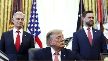 Trump evita confirmar su respaldo a Vance para 2028 y pide centrarse en las 'midterms'