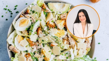 Sandra Moñino, nutricionista, explica cómo preparar una salsa saludable para ensaladas, sin mayonesa ni ultraprocesados: “Uso cuatro cucharadas de yogur y cúrcuma”