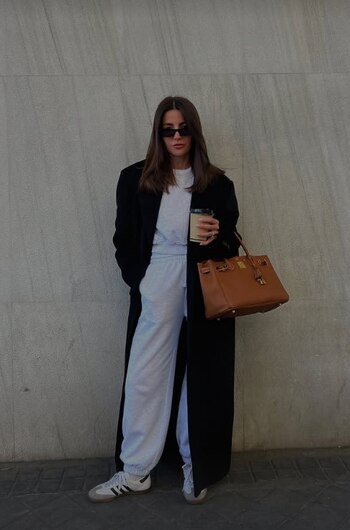 Alexandra Pereira (@alexandrapereira).