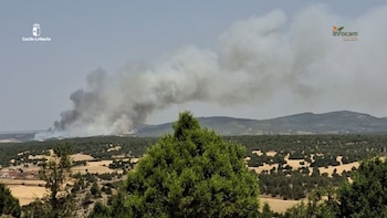 Controlado el incendio de Selas y extinguidos los de Mazarambroz y La Pueblanueva