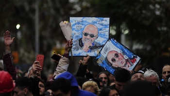 El último adiós al Indio Solari: la Justicia autorizaría la cremación tras el resultado de los estudios complementarios
