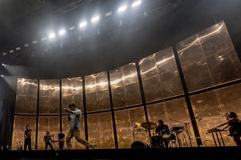 El artista Guitarricadelafuente durante una actuación en el Movistar Arena, a 2 de octubre de 2026, en Madrid (España). Guitarricadelafuente clausura hoy su gira en España con este concierto que ha titulado ‘Spanish Leather Closing Chapter’ tras haber recorrido escenarios de Europa, Estados Unidos y Latinoamérica.
Ricardo Rubio / Europa Press